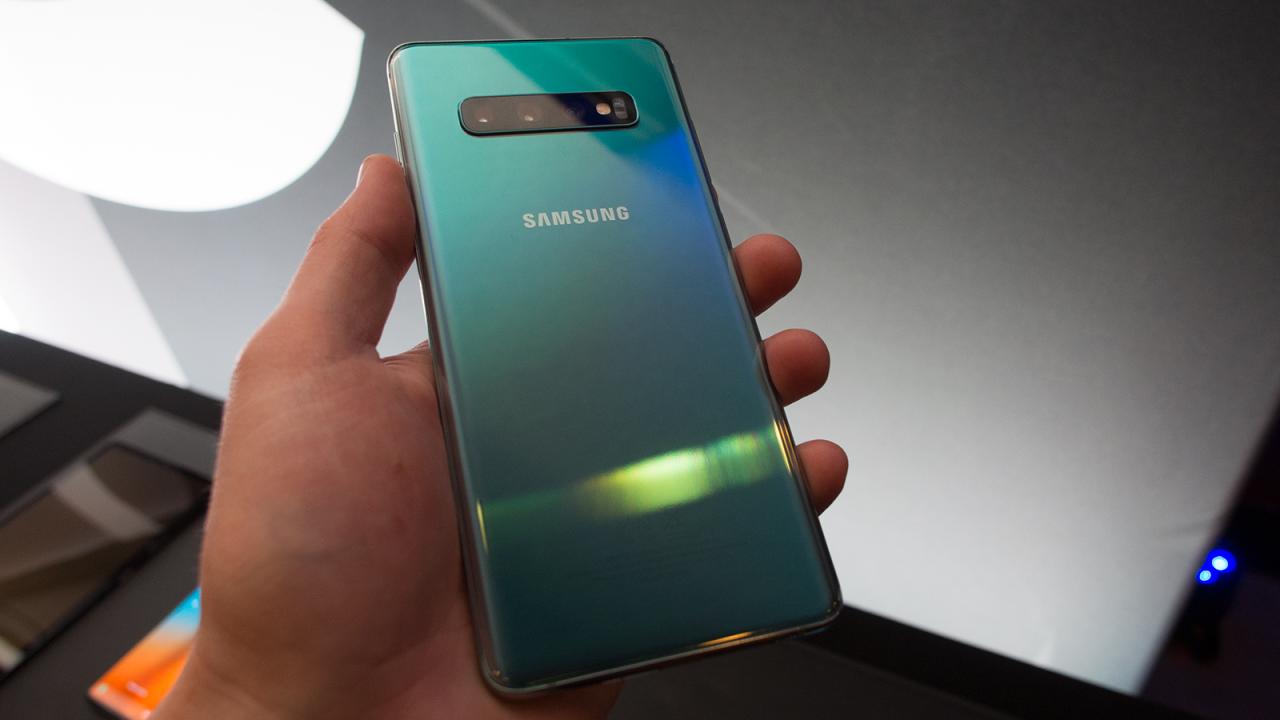 Samsung Galaxy S10+ Review: The Future's Around the Corner | TIME Samsung galaxy s10+